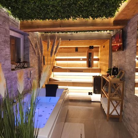 Drive Caffe Apartments Trzin Zewnętrze zdjęcie