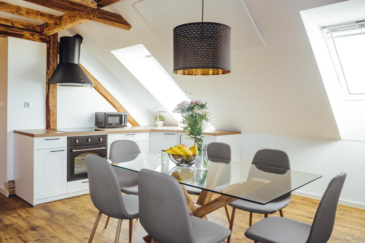 Drive Caffe Apartments Trzin Zewnętrze zdjęcie