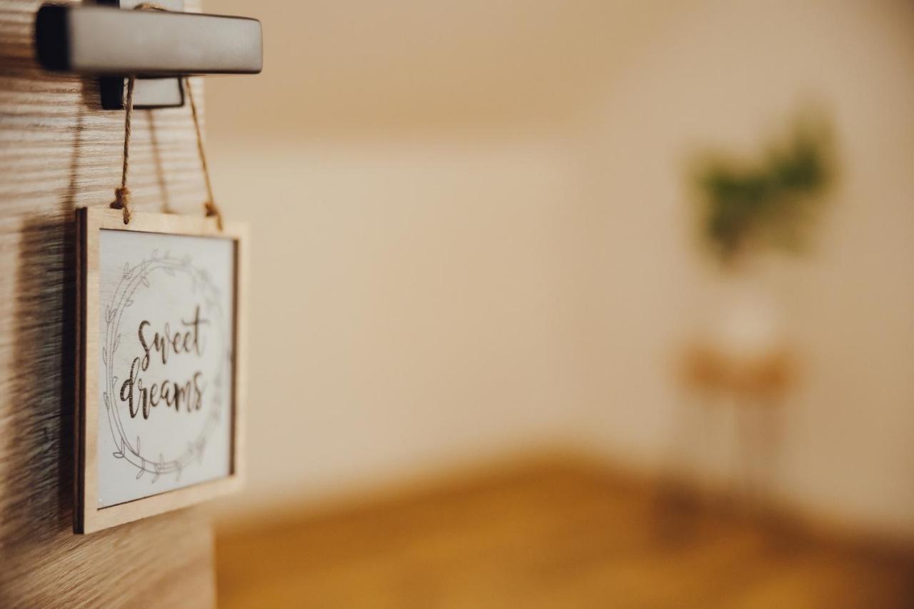 Drive Caffe Apartments Trzin Zewnętrze zdjęcie