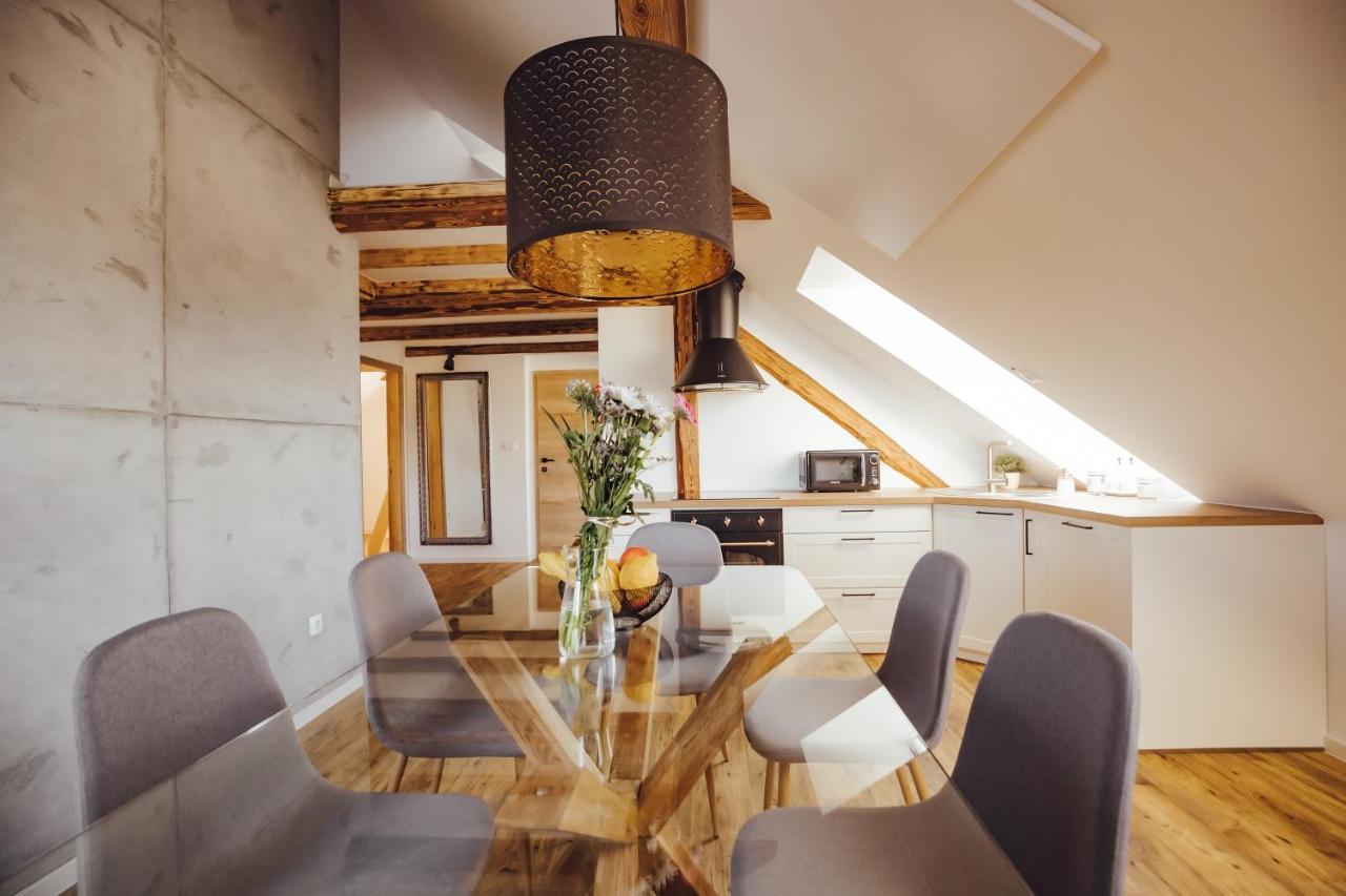Drive Caffe Apartments Trzin Zewnętrze zdjęcie