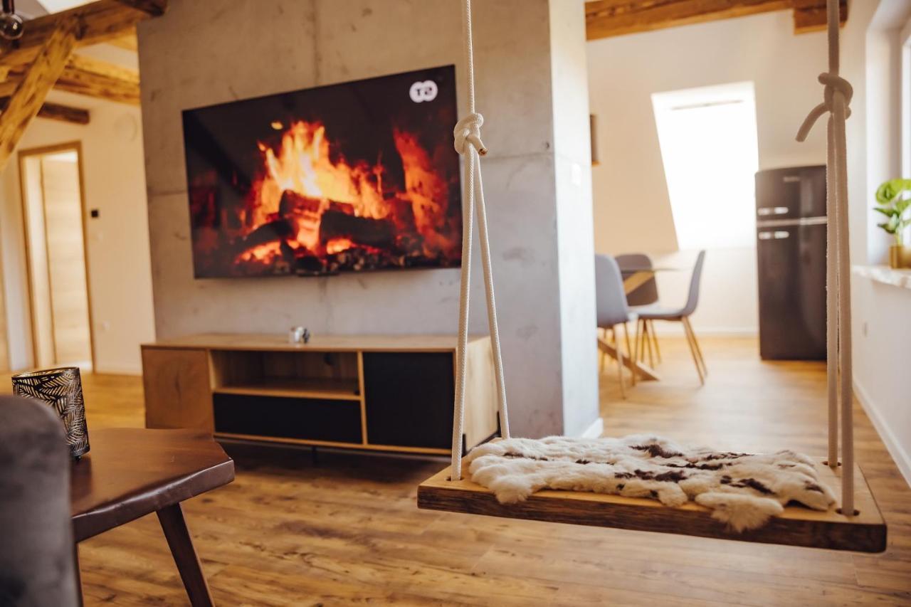 Drive Caffe Apartments Trzin Zewnętrze zdjęcie